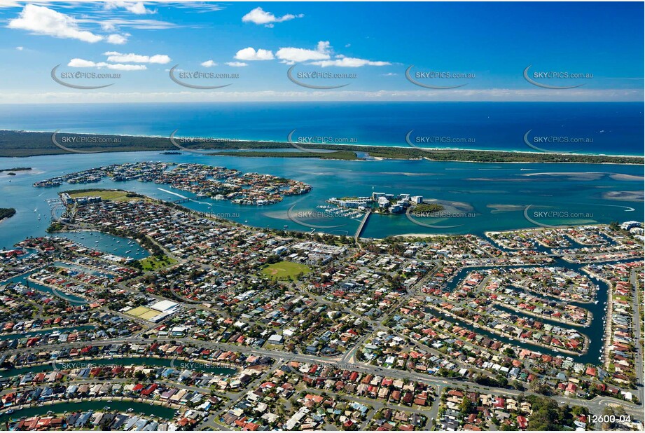 Aerial Photo Paradise Point QLD 4216 QLD Aerial Photography