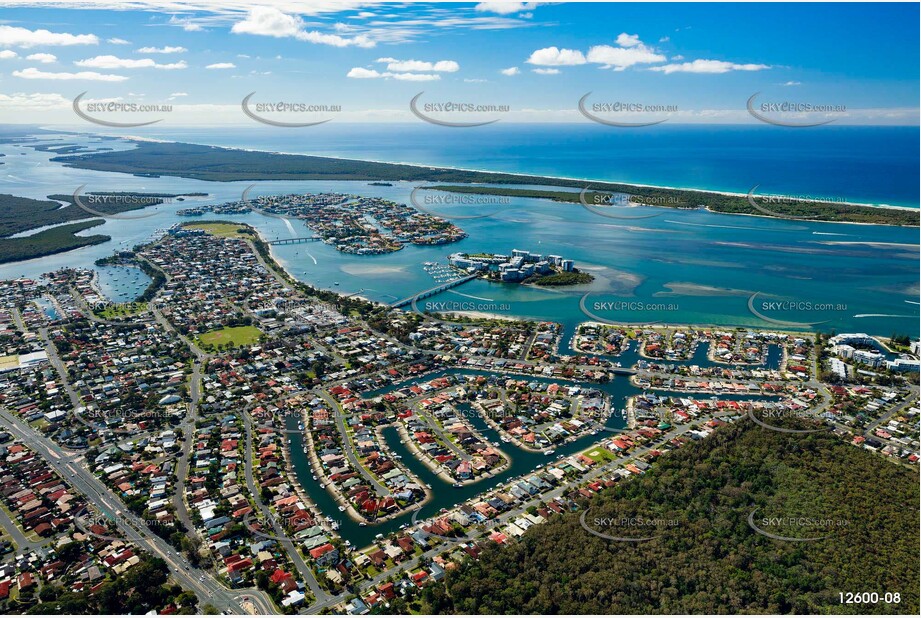 Aerial Photo Paradise Point QLD 4216 QLD Aerial Photography