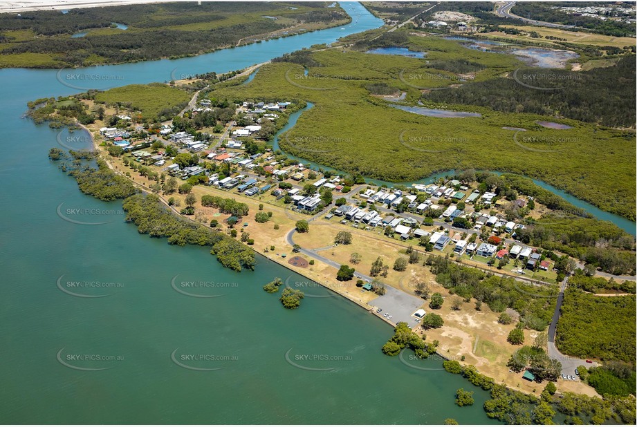 Aerial Photo Nudgee Beach Aerial Photography