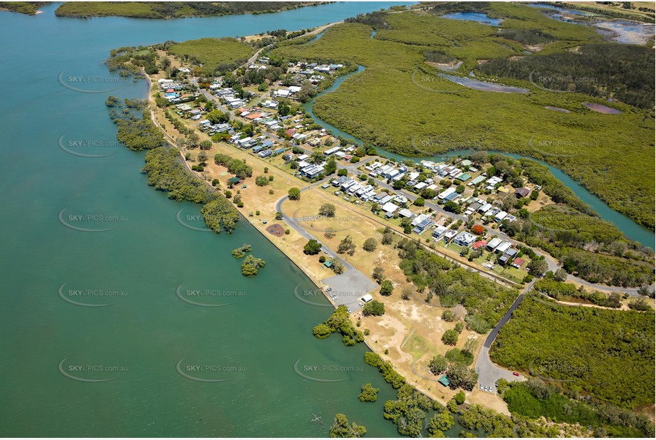 Aerial Photo Nudgee Beach Aerial Photography