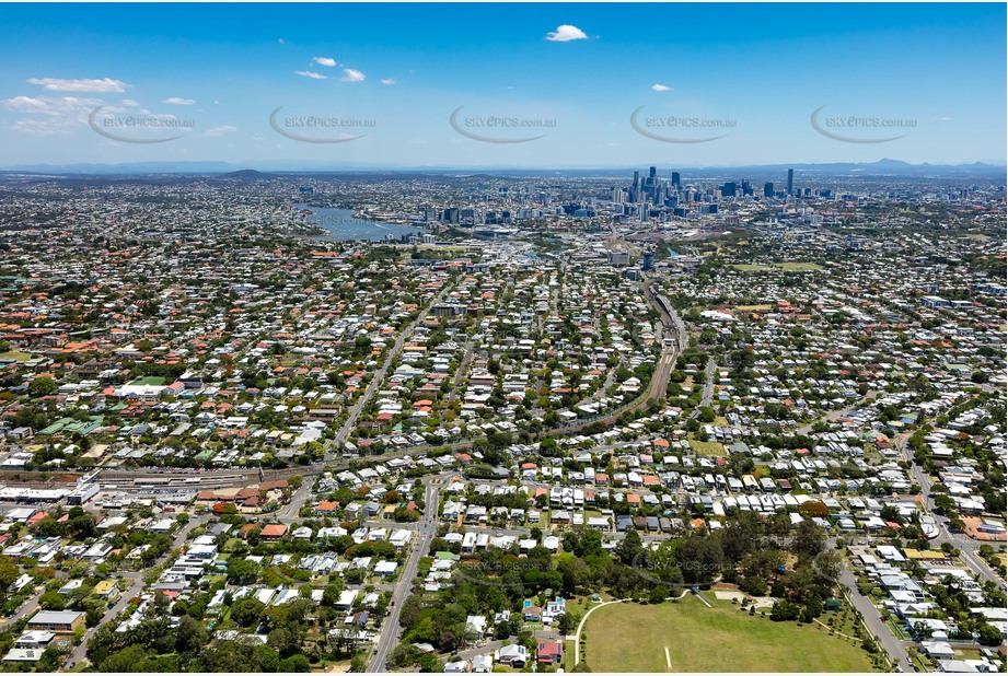 Aerial Photo Wooloowin QLD Aerial Photography