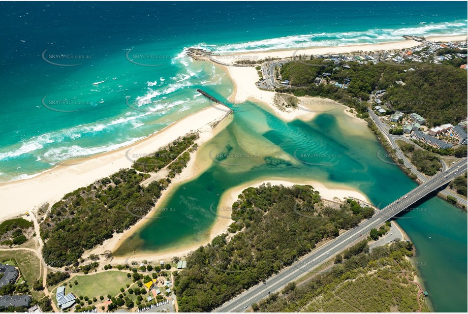 Aerial Photo Currumbin QLD Aerial Photography