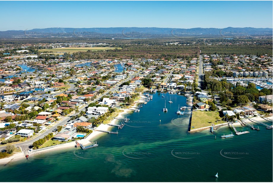 Aerial Photo Runaway Bay Aerial Photography