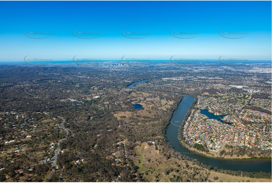 Aerial Photo Pinjarra Hills QLD Aerial Photography