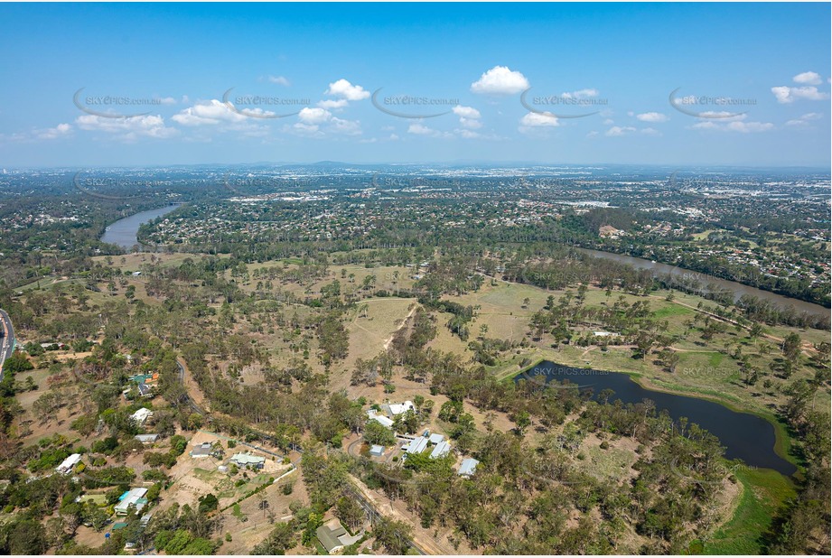 Aerial Photo Pinjarra Hills QLD Aerial Photography