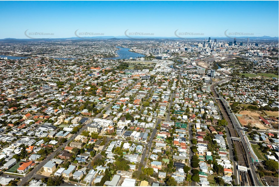Aerial Photo Wooloowin QLD Aerial Photography