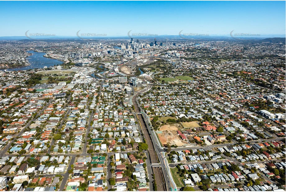Aerial Photo Wooloowin QLD Aerial Photography