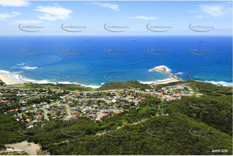 Aerial Photo Caves Beach NSW Aerial Photography