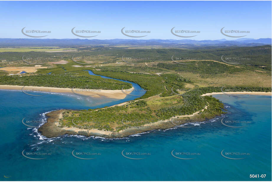 Aerial Photo of Green Hill Beach QLD Aerial Photography