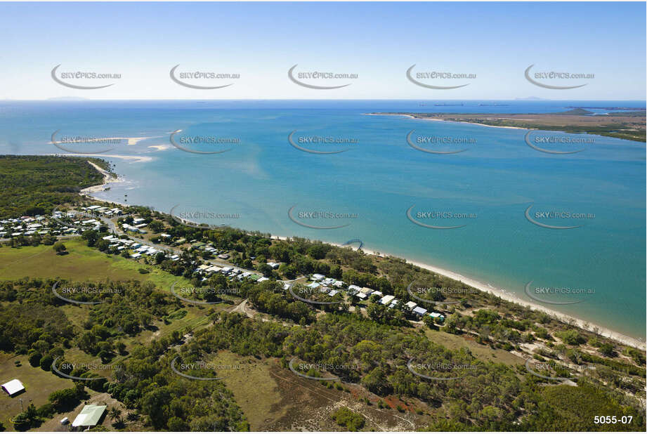 McEwens Beach QLD - Circa 2004 QLD Aerial Photography