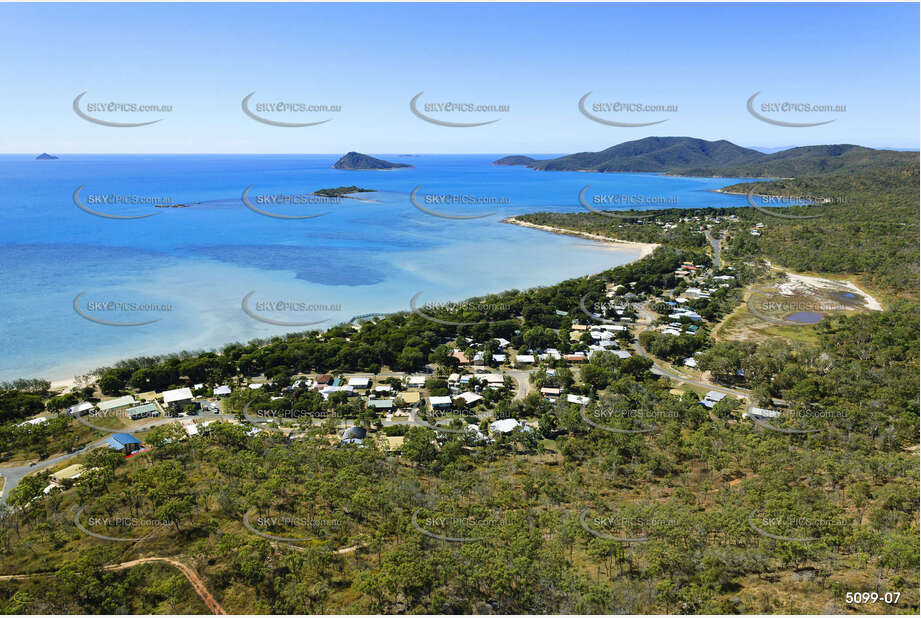 Aerial Photo Dingo Beach Aerial Photography