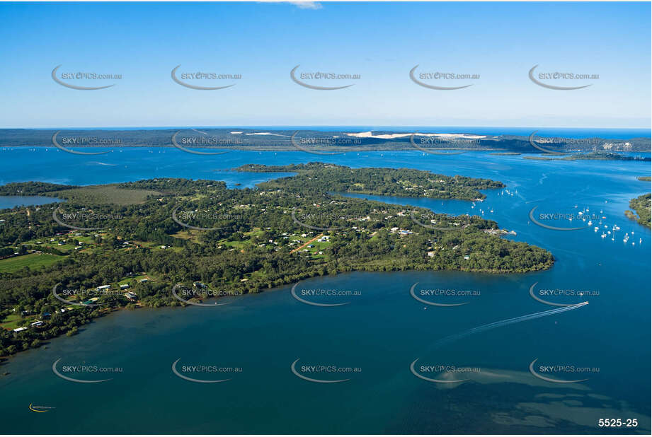 Aerial Photo Macleay Island QLD Aerial Photography