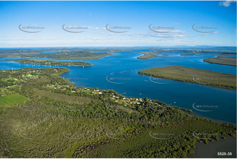 Aerial Photo Macleay Island QLD Aerial Photography