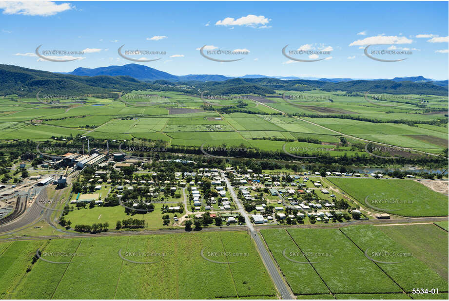 Aerial Photo Marian QLD Aerial Photography