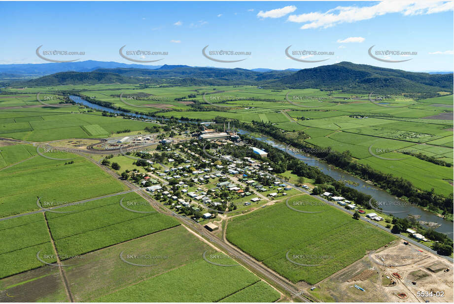 Aerial Photo Marian QLD Aerial Photography