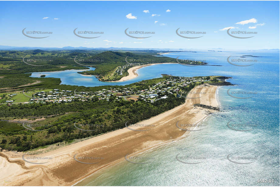 Aerial Photo Campwin Beach QLD Aerial Photography