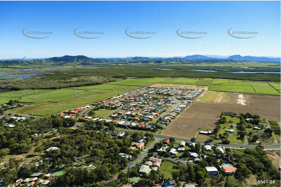 Aerial Photo Bucasia QLD Aerial Photography