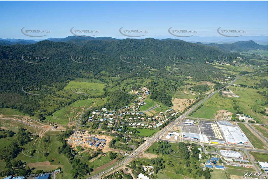 Aerial Photo Cannonvale QLD Aerial Photography