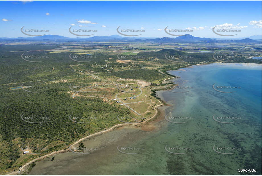 Aerial Photo Whitsunday Shores Aerial Photography