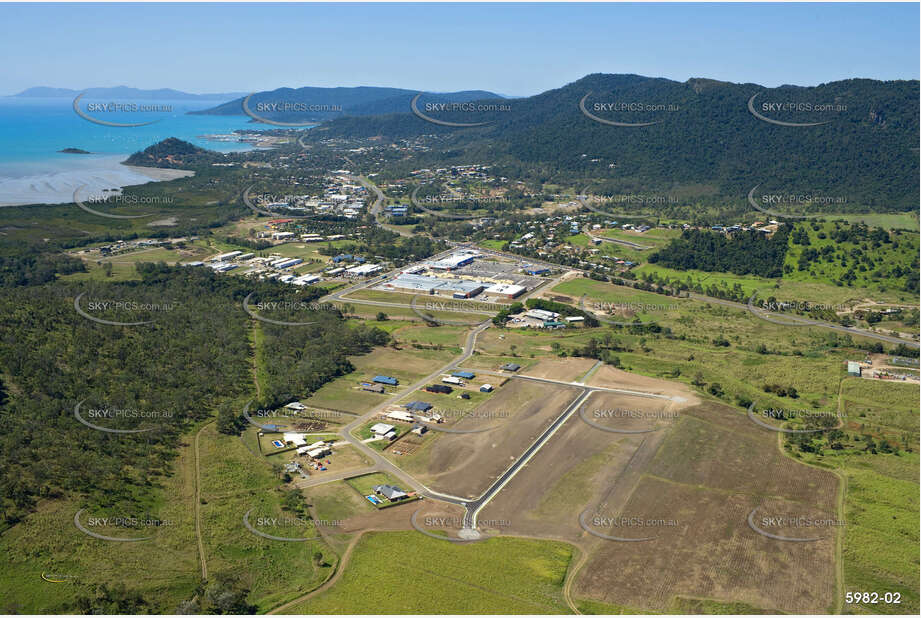 Aerial Photo Cannonvale QLD Aerial Photography