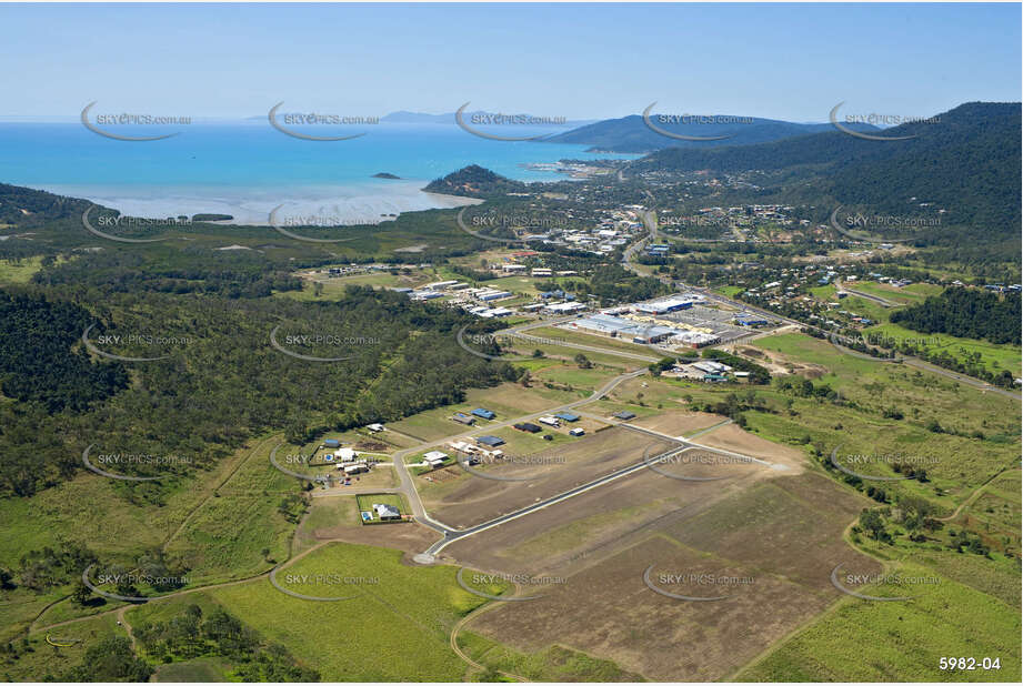 Aerial Photo Cannonvale QLD Aerial Photography