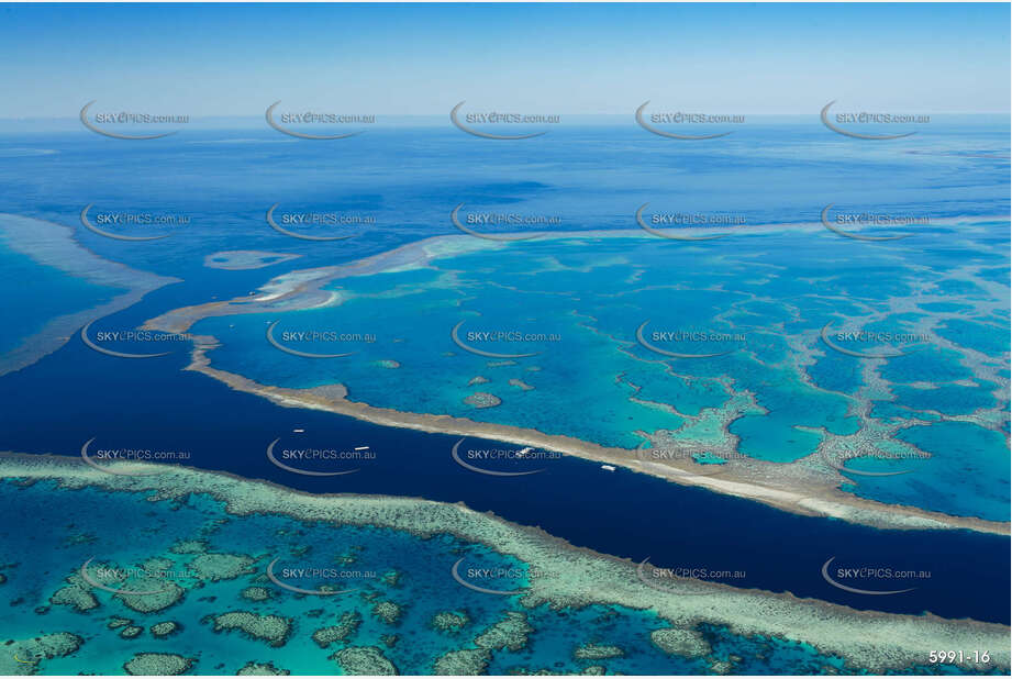 Aerial Photo Great Barrier Reef Aerial Photography