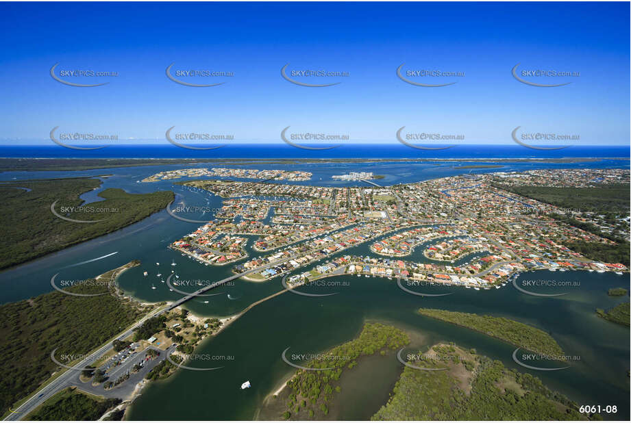 Aerial Photo Paradise Point QLD Aerial Photography