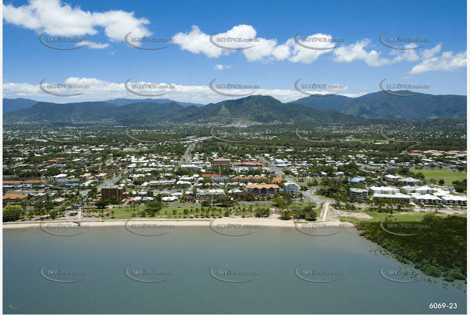 Aerial Photo Cairns North QLD Aerial Photography