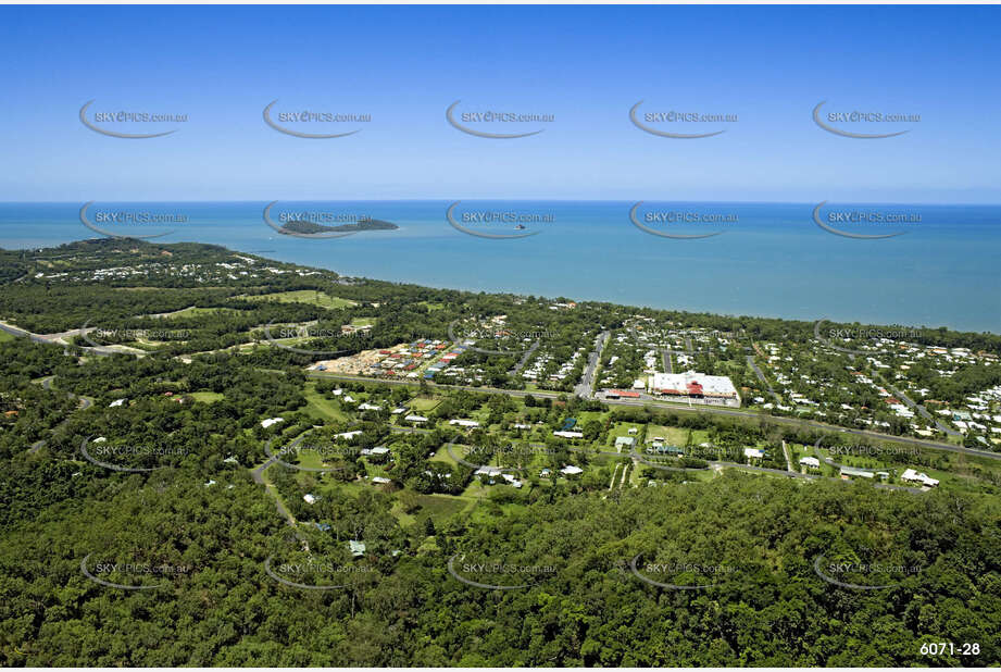 Aerial Photo Clifton Beach QLD Aerial Photography