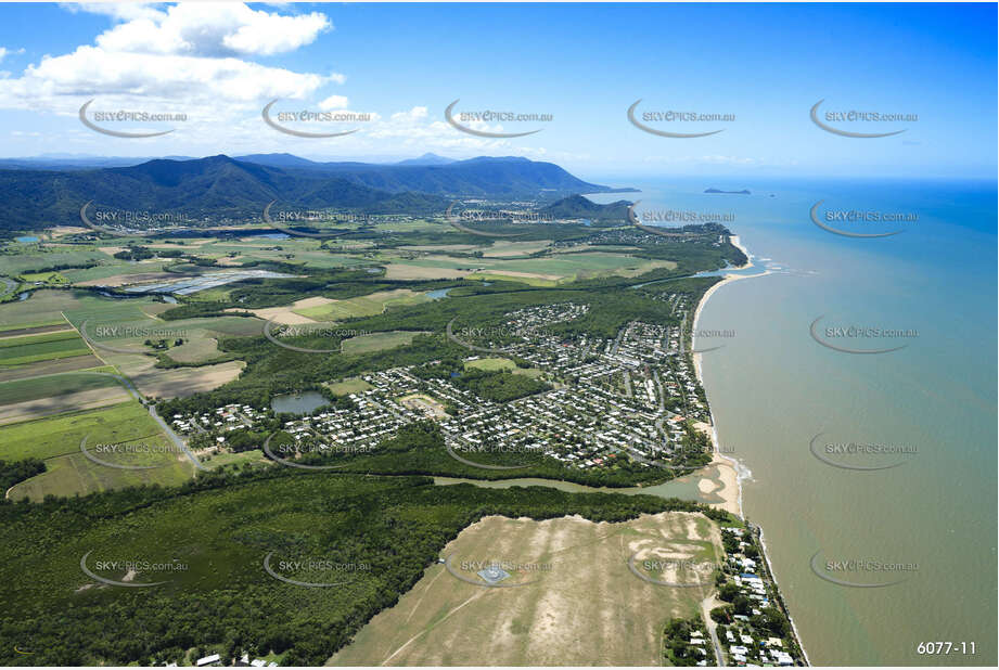 Aerial Photo Holloways Beach Aerial Photography