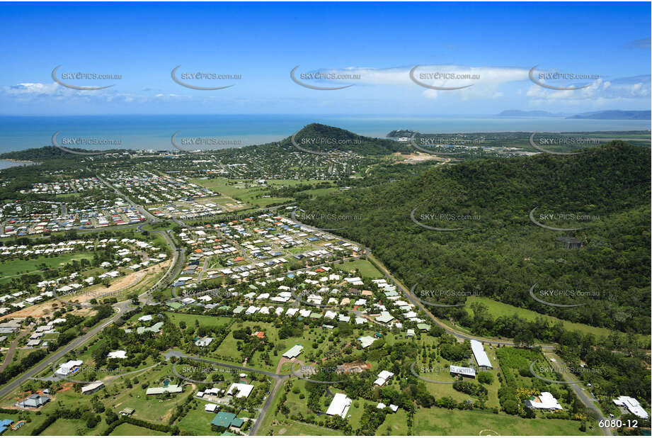 Aerial Photo Kewarra Beach QLD Aerial Photography