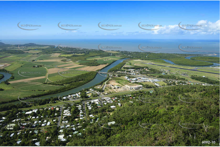 Aerial Photo Stratford QLD Aerial Photography