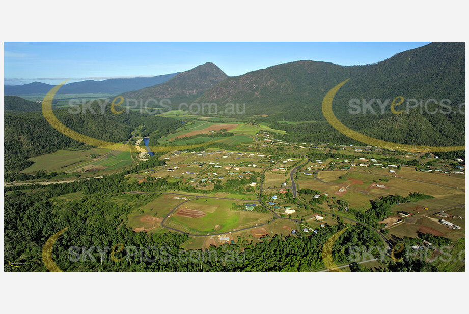 Aerial Photo Goldsborough Valley Aerial Photography