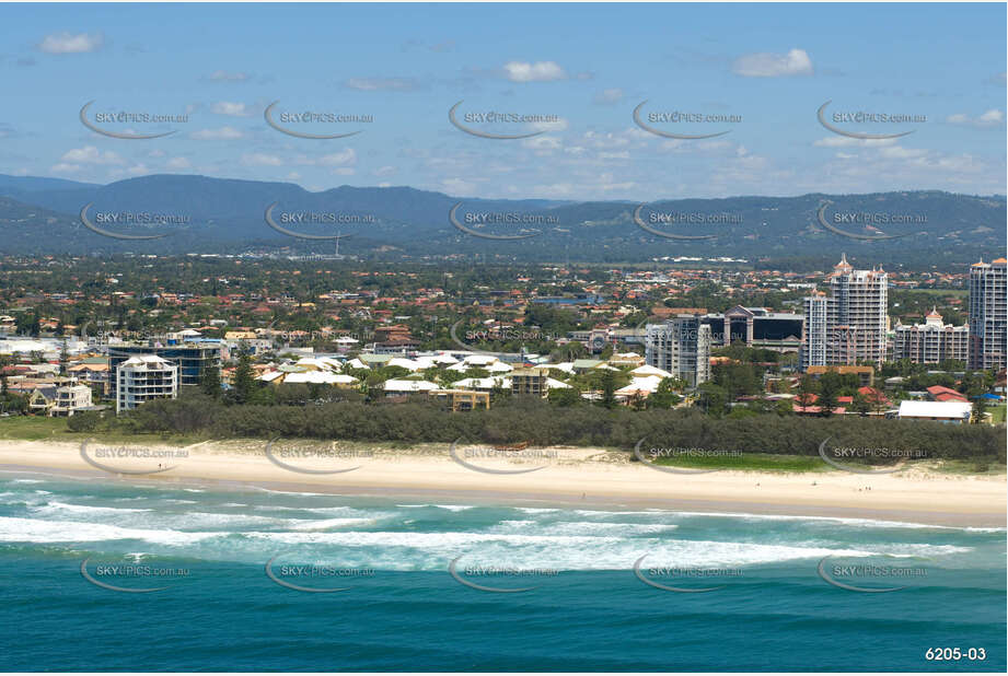 Aerial Photo Broadbeach QLD Aerial Photography