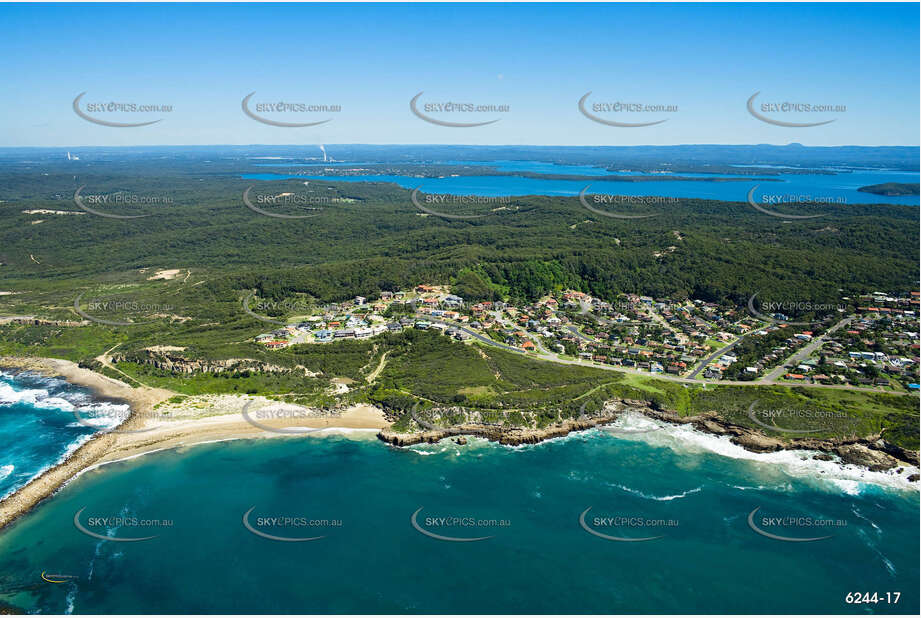 Aerial Photo Caves Beach NSW Aerial Photography