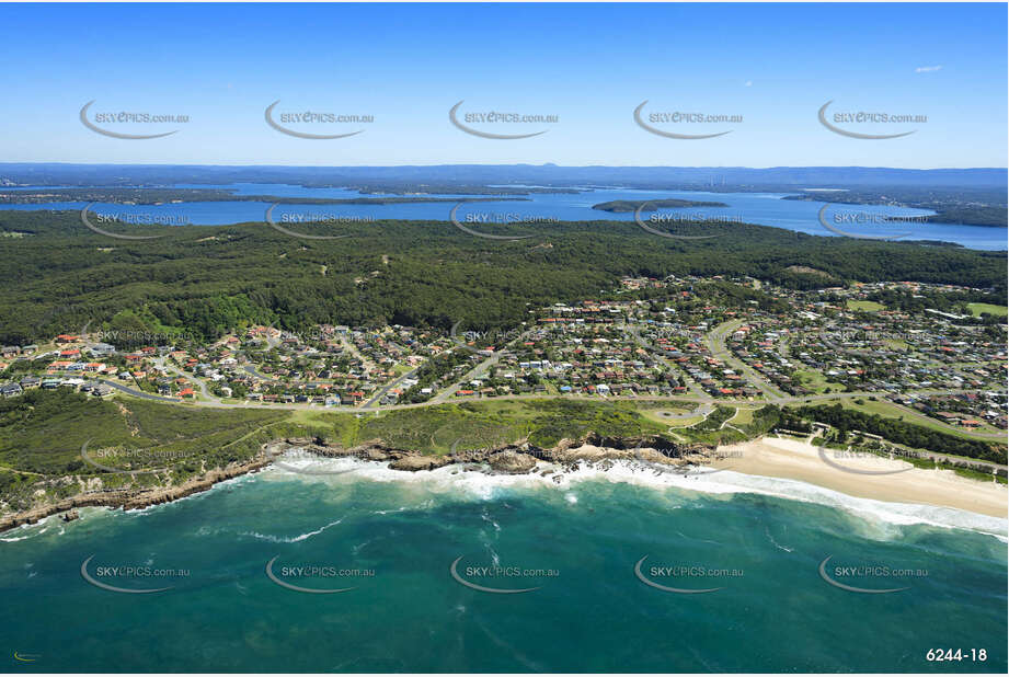 Aerial Photo Caves Beach NSW Aerial Photography