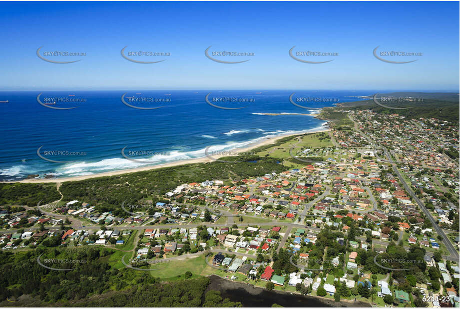 Aerial Photo Caves Beach NSW Aerial Photography