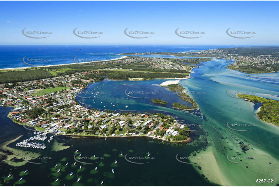 Aerial Photo Marks Point NSW Aerial Photography