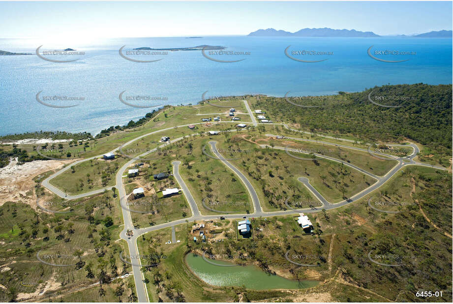 Aerial Photo Whitsunday Shores Aerial Photography