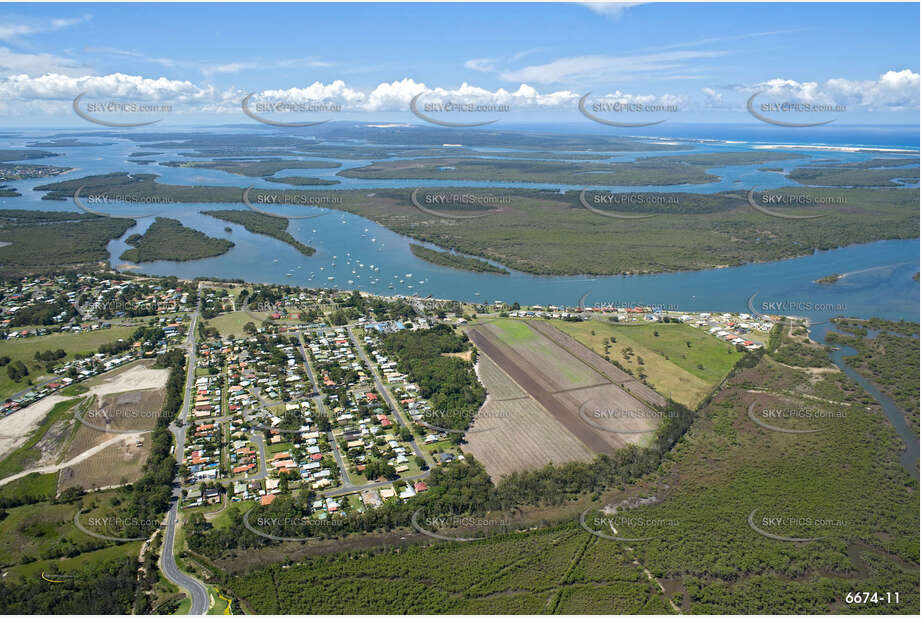 Aerial Photo Jacobs Well QLD Aerial Photography