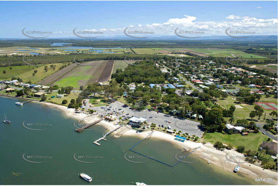 Aerial Photo Jacobs Well QLD Aerial Photography