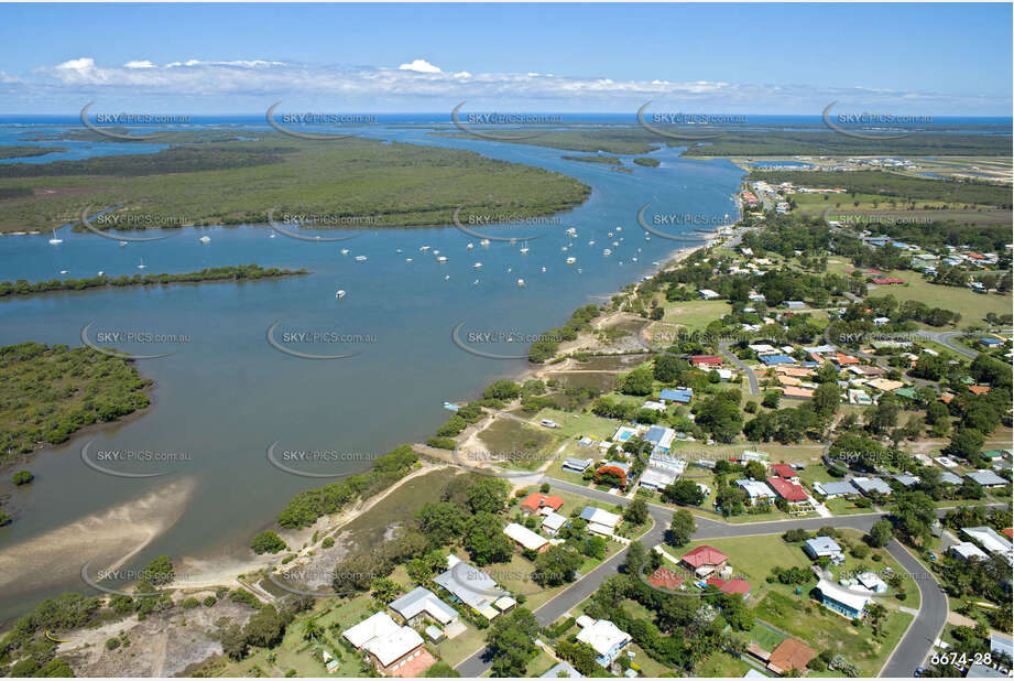 Aerial Photo Jacobs Well QLD Aerial Photography