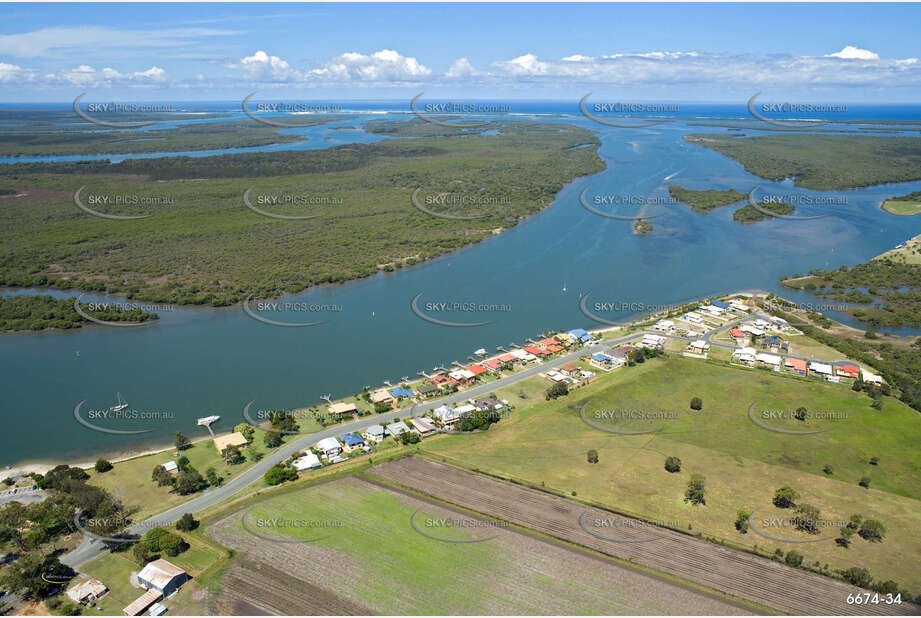 Aerial Photo Jacobs Well QLD Aerial Photography