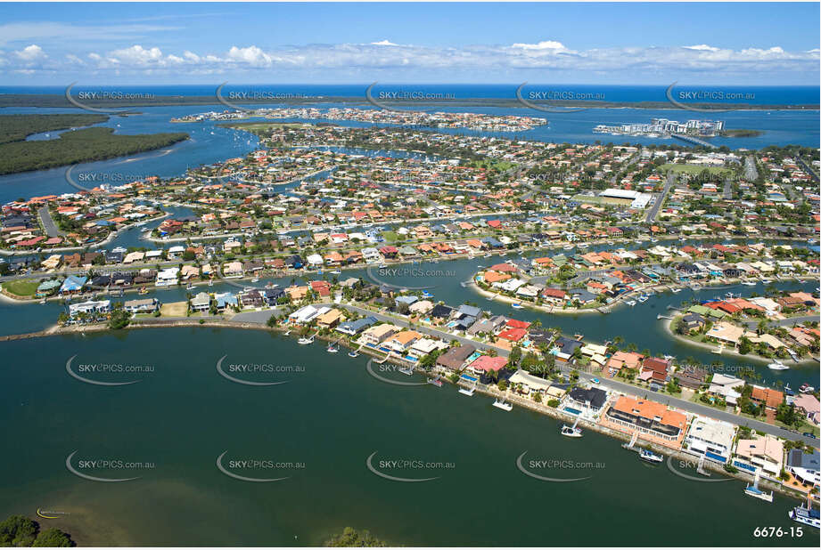 Aerial Photo Paradise Point QLD Aerial Photography