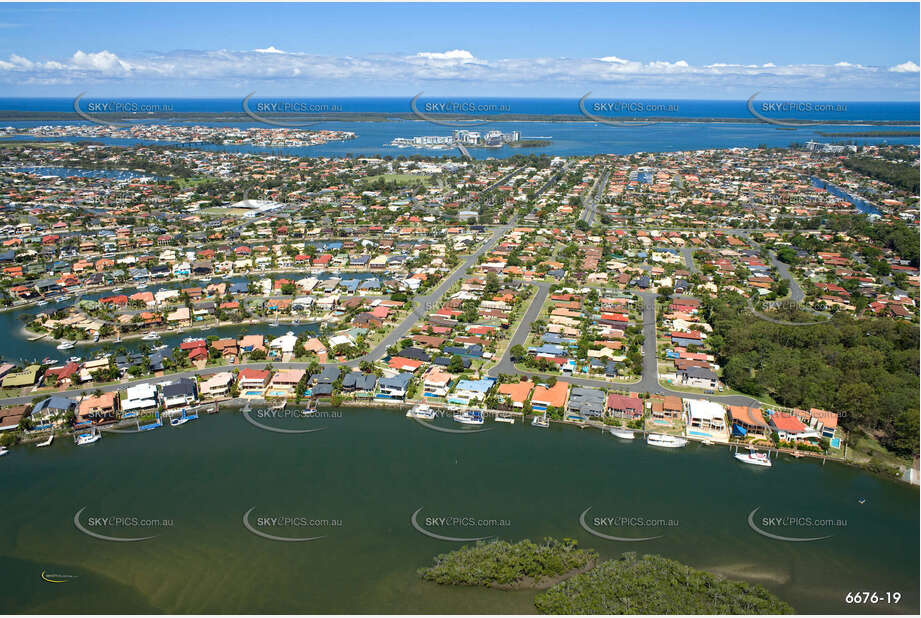 Aerial Photo Paradise Point QLD Aerial Photography