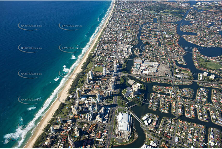 Aerial Photo Broadbeach QLD Aerial Photography