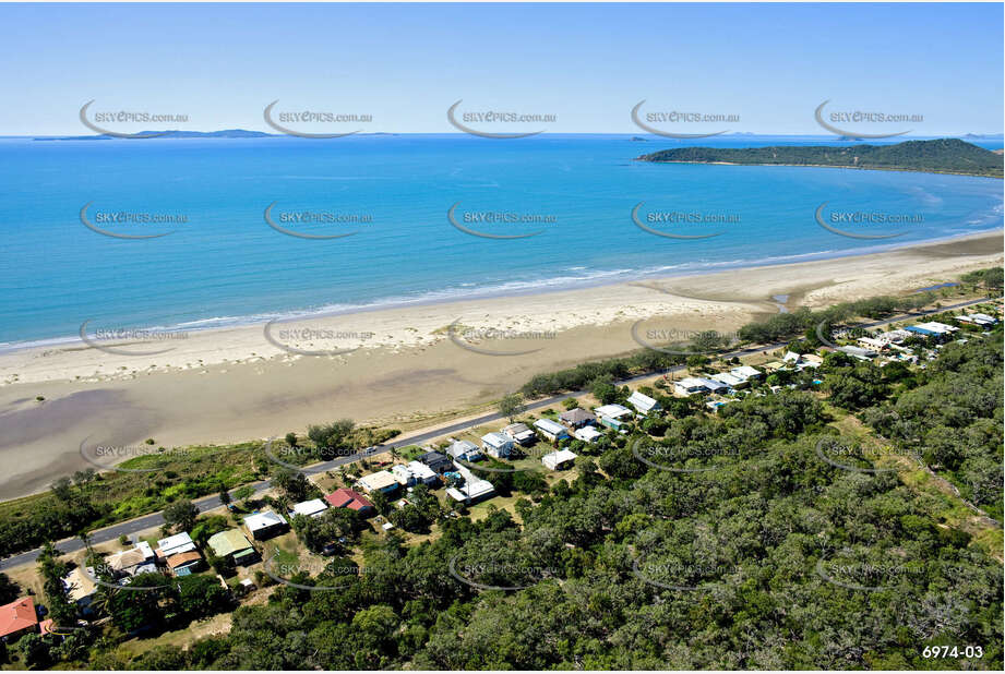 Aerial Photo Kinka Beach QLD Aerial Photography