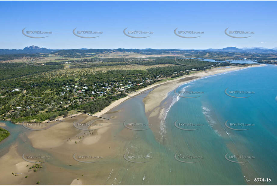 Aerial Photo Kinka Beach QLD Aerial Photography