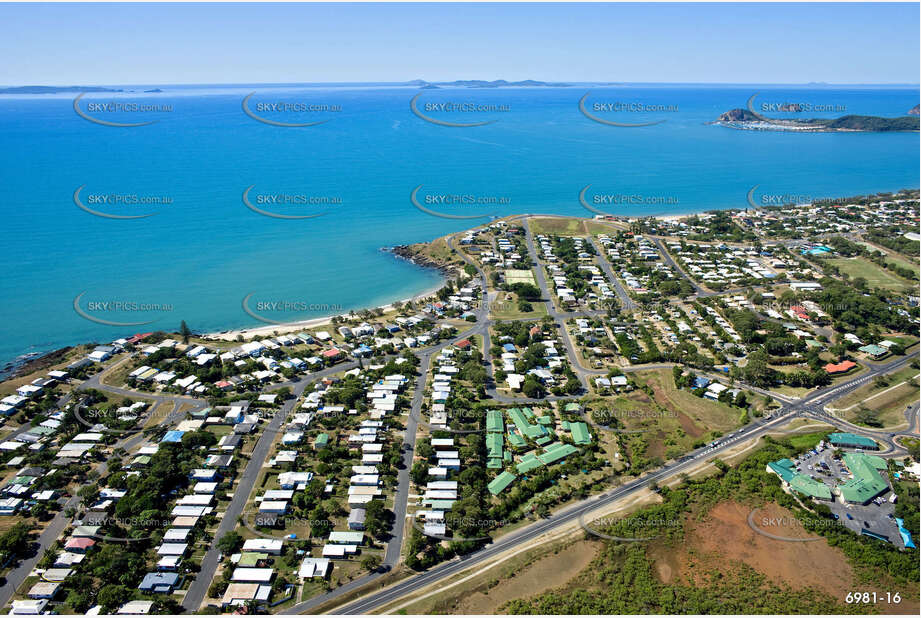 Aerial Photo Cooee Bay QLD Aerial Photography