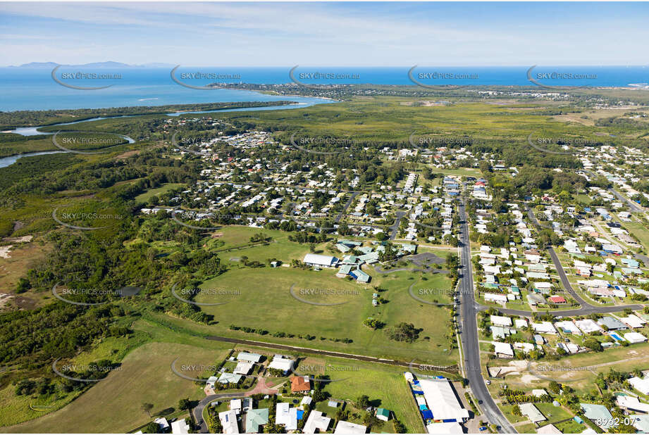 Aerial Photo Andergrove QLD Aerial Photography